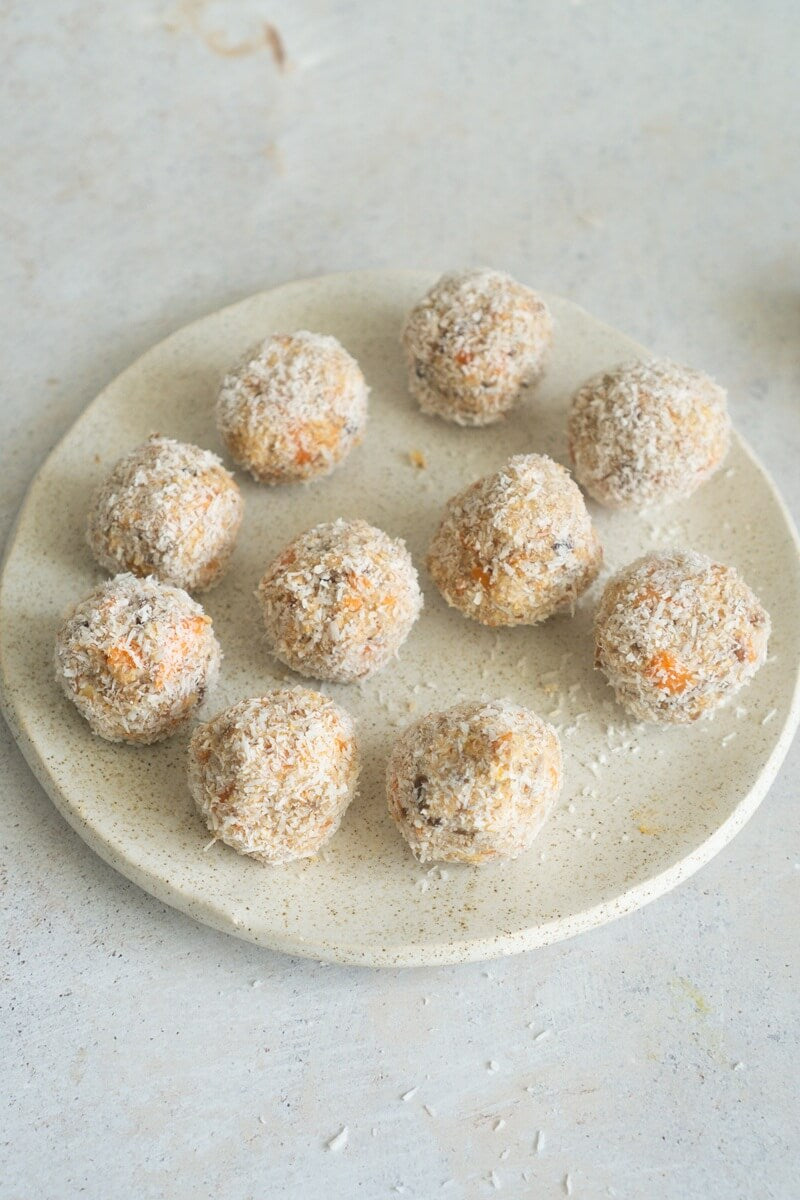 Bolitas de tarta de zanahoria