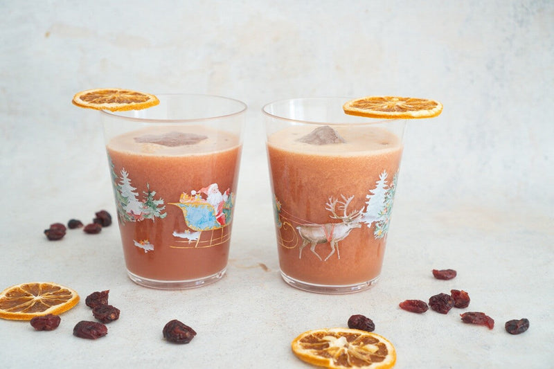 Cocktail sin alcohol de arándanos y naranja