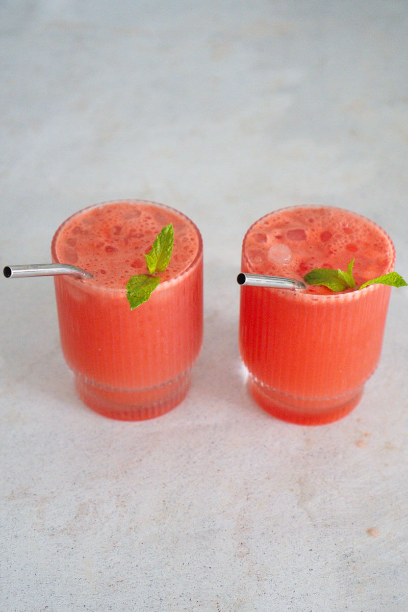 Bebida de sandía y menta